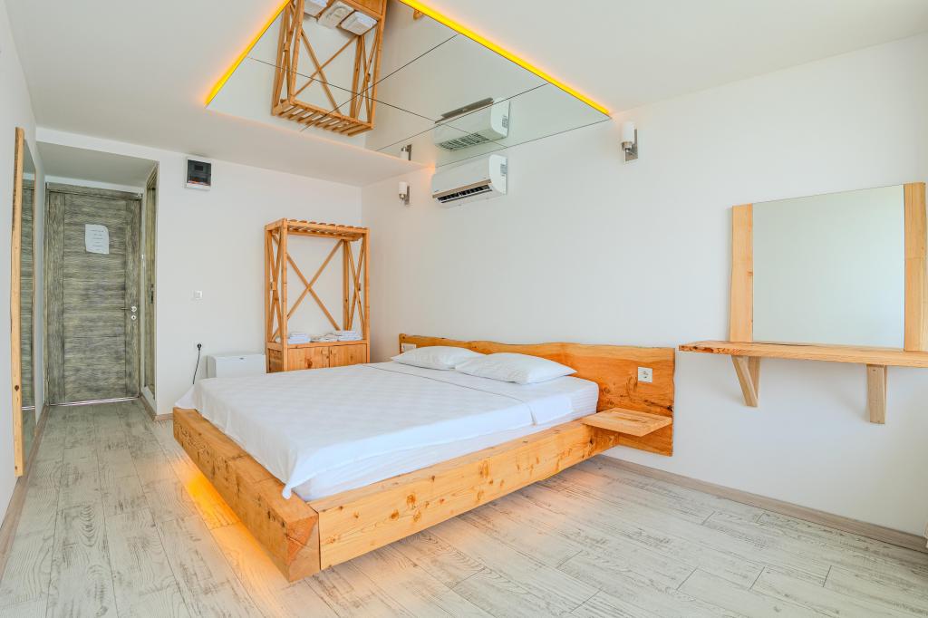 Executive Oda, Deniz Manzaralı (Balkonlu)