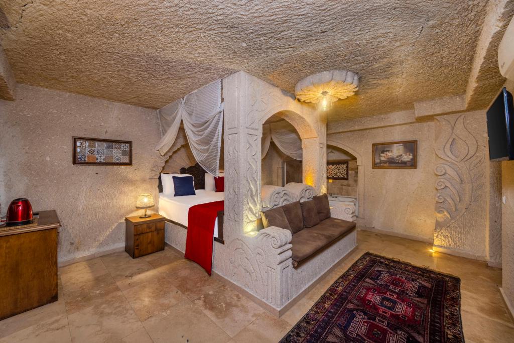 Deluxe Cave Oda (Banyosuz)