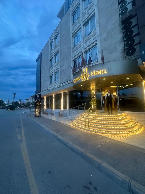 Grand Ezel Hotel