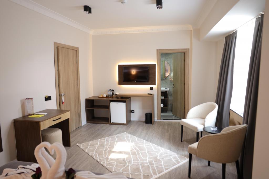 Standart Oda,Şehir Manzaralı
