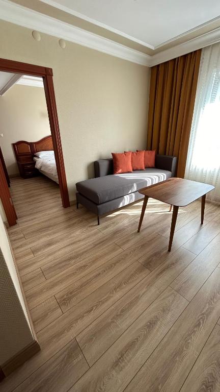 Standart Oda,Şehir Manzaralı