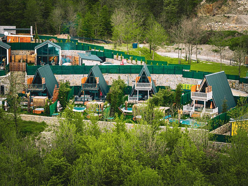 Deluxe Bungalow 2+1,Dağ veya Havuz Manzaralı,Özel Havuzlu