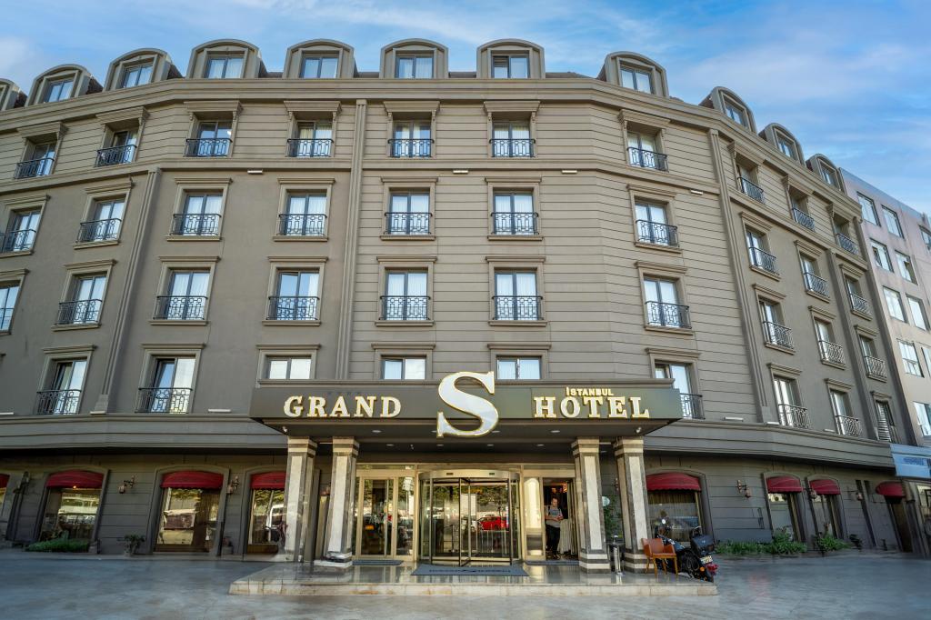 Grand S Hotel