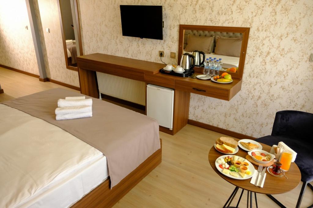 Superior Room, City Or Mountain View (Without Balcony)