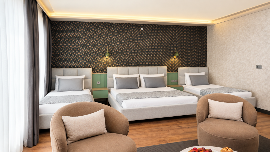Aile Odası,Sokak Manzaralı