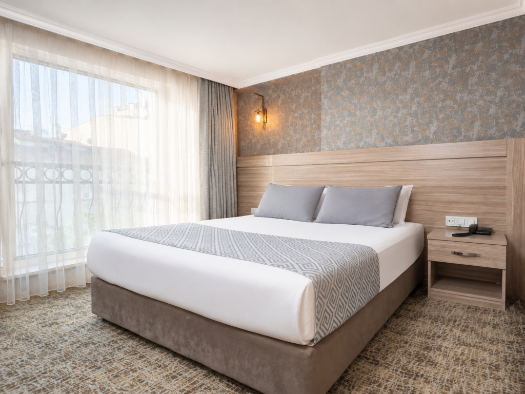 Standart Oda,Sokak Manzaralı