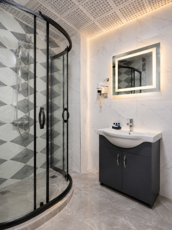 Standart Oda,Sokak Manzaralı