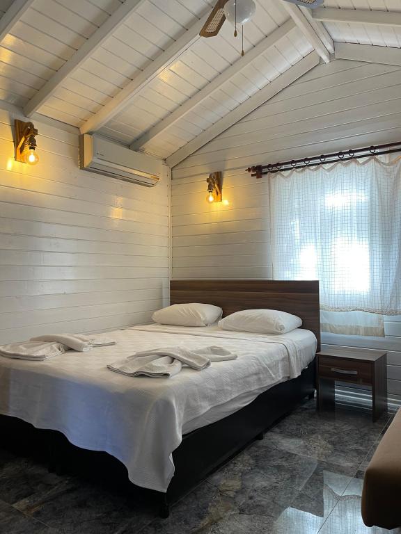 Bungalow, Garden View (3 Person)