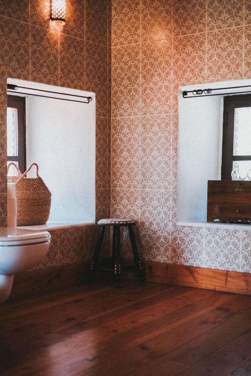 Suite,Bahçe Manzaralı,Şömineli