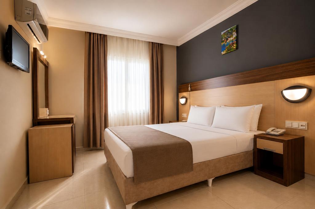 Economy Room, City View (Without Balcony)