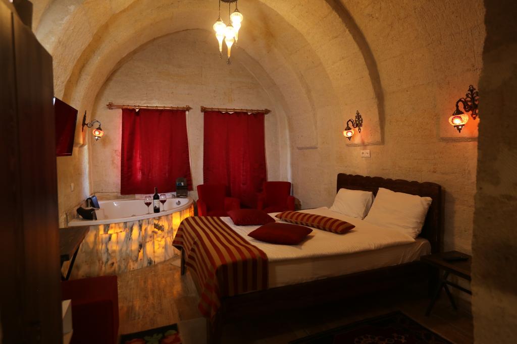 Suite,Vadi Manzaralı,Jakuzili