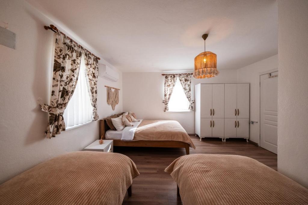 Teraslı Deluxe Oda,deniz Manzaralı