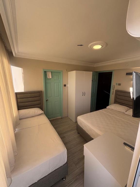 Standart Oda, Şehir Manzaralı (3 Kişilik)