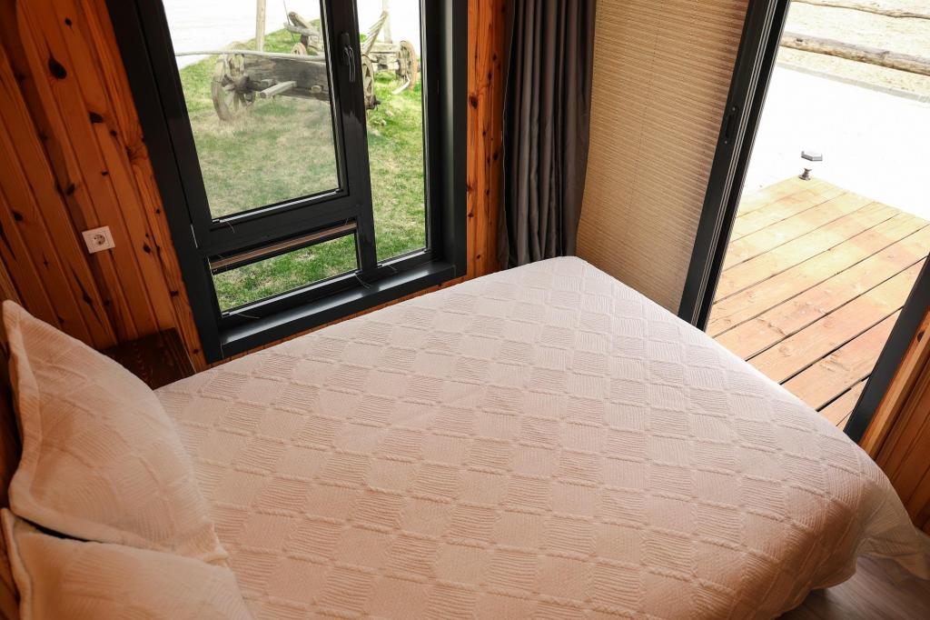 Standart Oda,Dağ Manzaralı