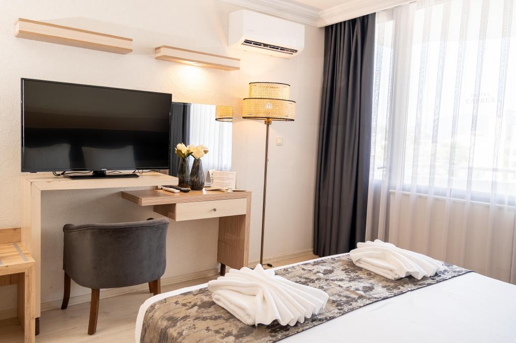 Standart Oda,Kısmi Deniz Manzaralı,Balkonlu