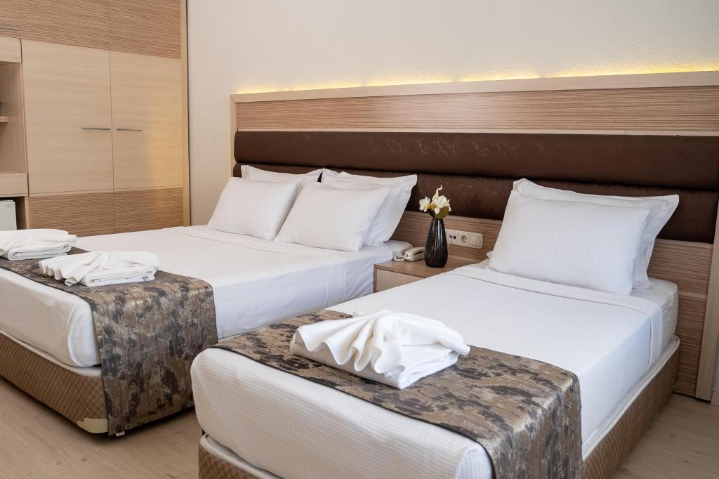 Standart Oda,Kısmi Deniz Manzaralı,Balkonlu