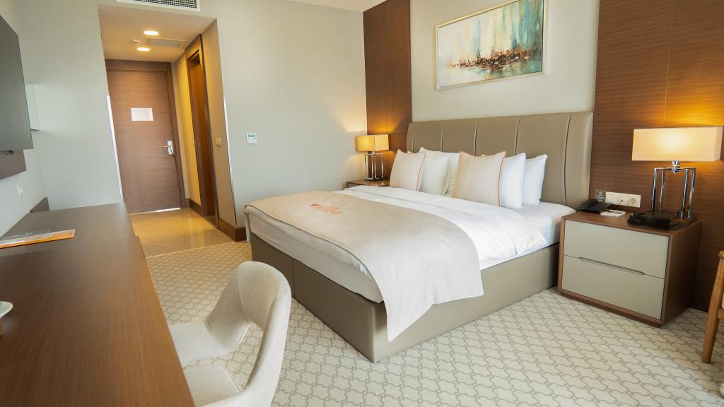 Deluxe Room, Sea View (Balcony)