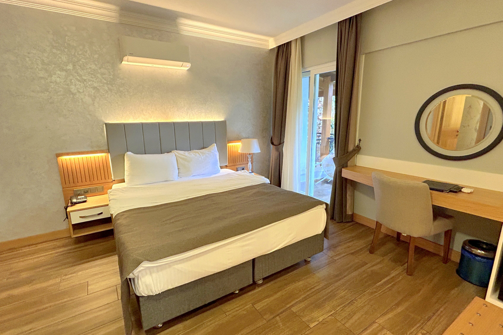 Superior Room, City View