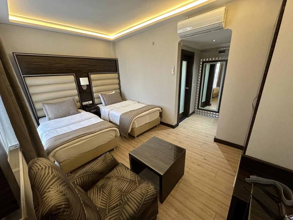 Otel Resmi