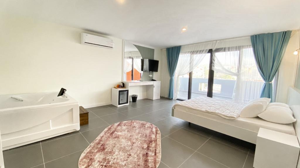 hotel-image