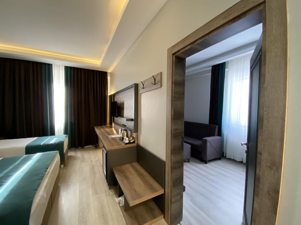 Junior Suit Oda, Dağ Manzaralı