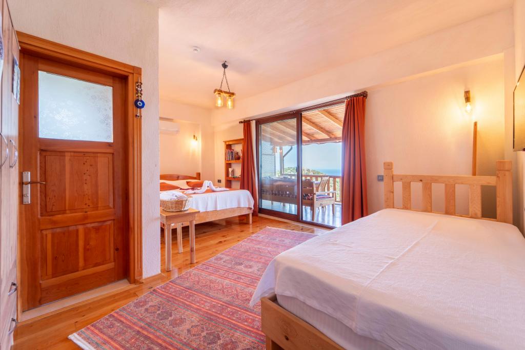 Gökkaya Apart,deniz Ve Dağ Manzaralı,balkonlu