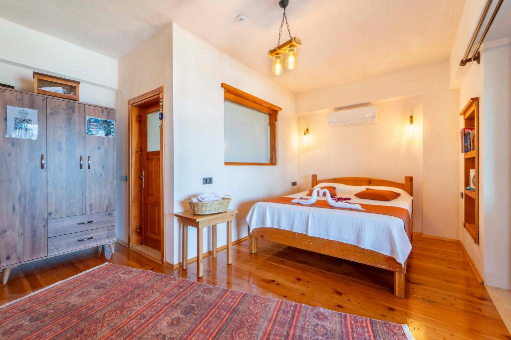 Gökkaya Apart,deniz Ve Dağ Manzaralı,balkonlu