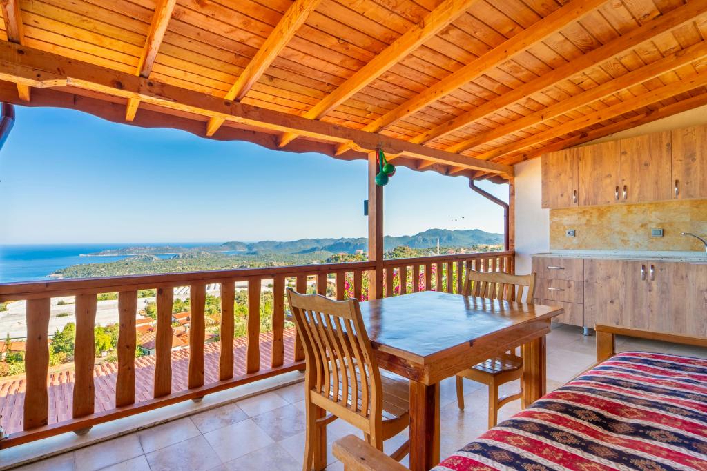 Çamlıca Apart,deniz Ve Dağ Manzaralı,teraslı