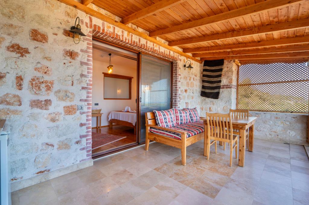 Gökkaya Apart,deniz Ve Dağ Manzaralı,balkonlu
