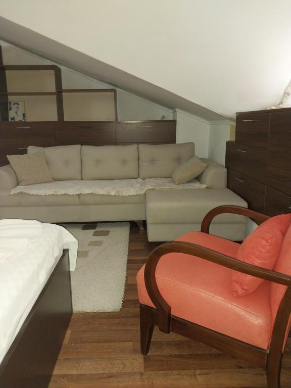 4 Kişilik Oda,Bahçe Manzaralı,Çatı Katı