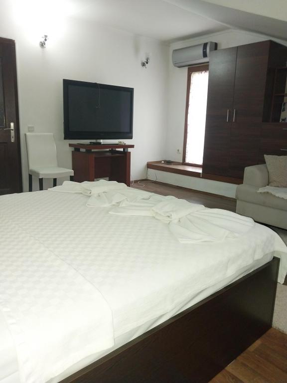 4 Kişilik Oda,Bahçe Manzaralı,Çatı Katı