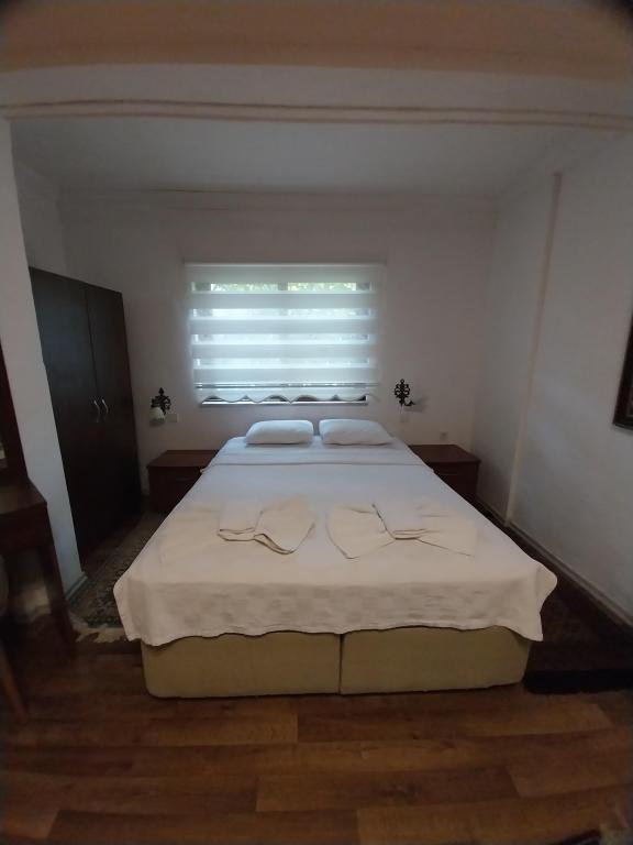 Standart Oda,Bahçe Manzaralı