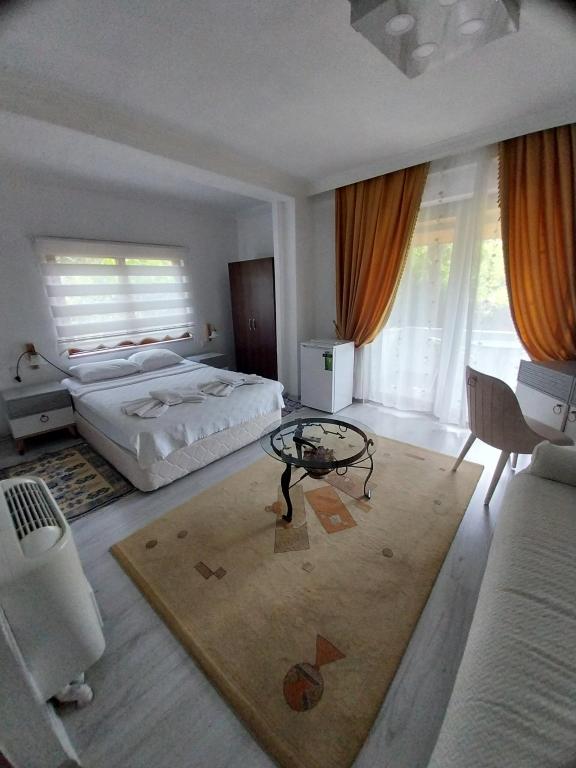 Standart Oda,Bahçe Manzaralı