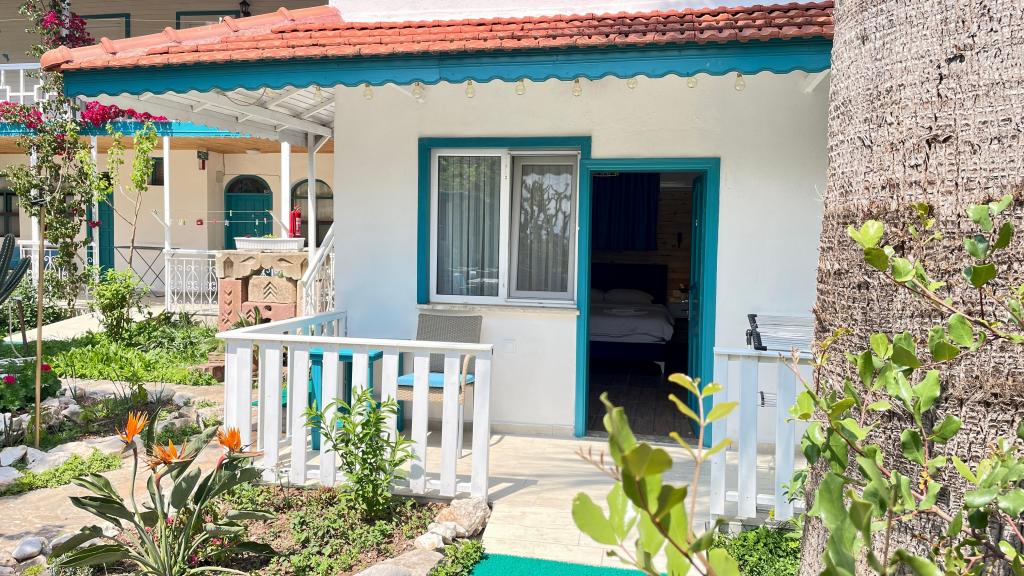 Standart Oda,Bahçe Manzaralı,Zemin Kat