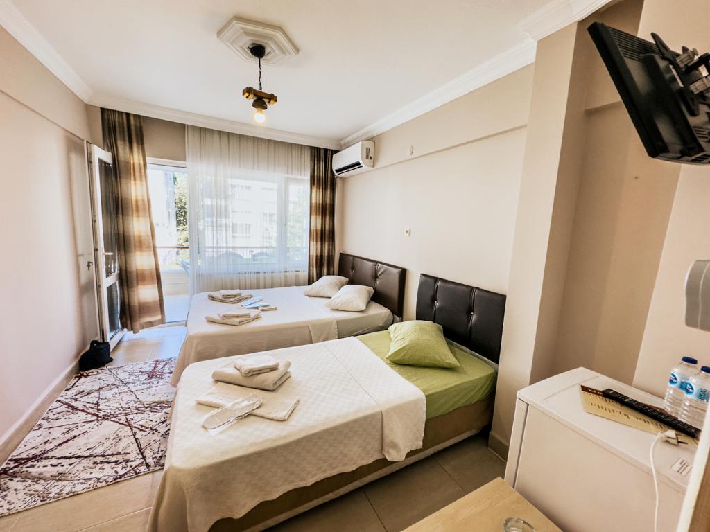 Standart Oda, Bahçe Manzaralı (3 Kişilik)