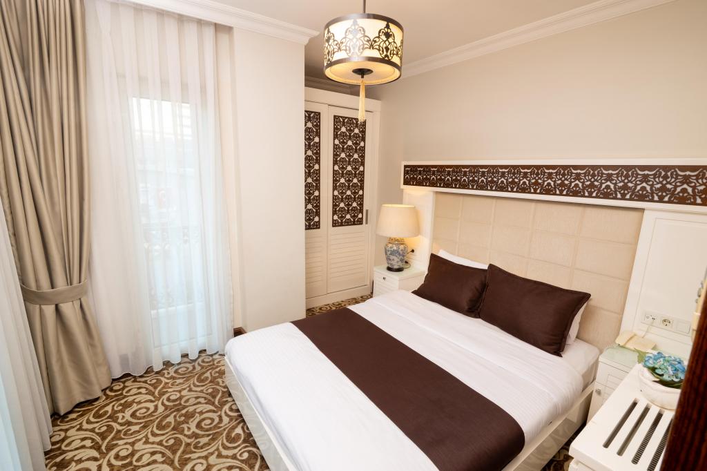 Aile Suit Odası, Şehir Manzaralı (Balkonlu)