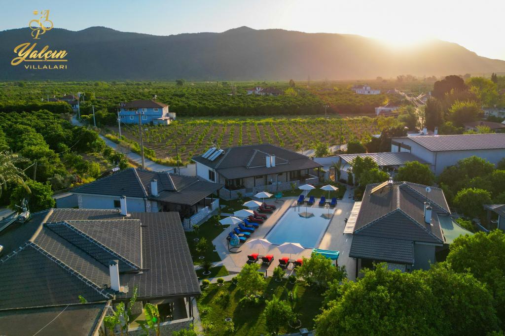 Villa, Bahçe Manzaralı