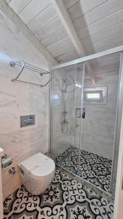 Çatı Katı Standart Oda,Köy Manzaralı,2. Kat