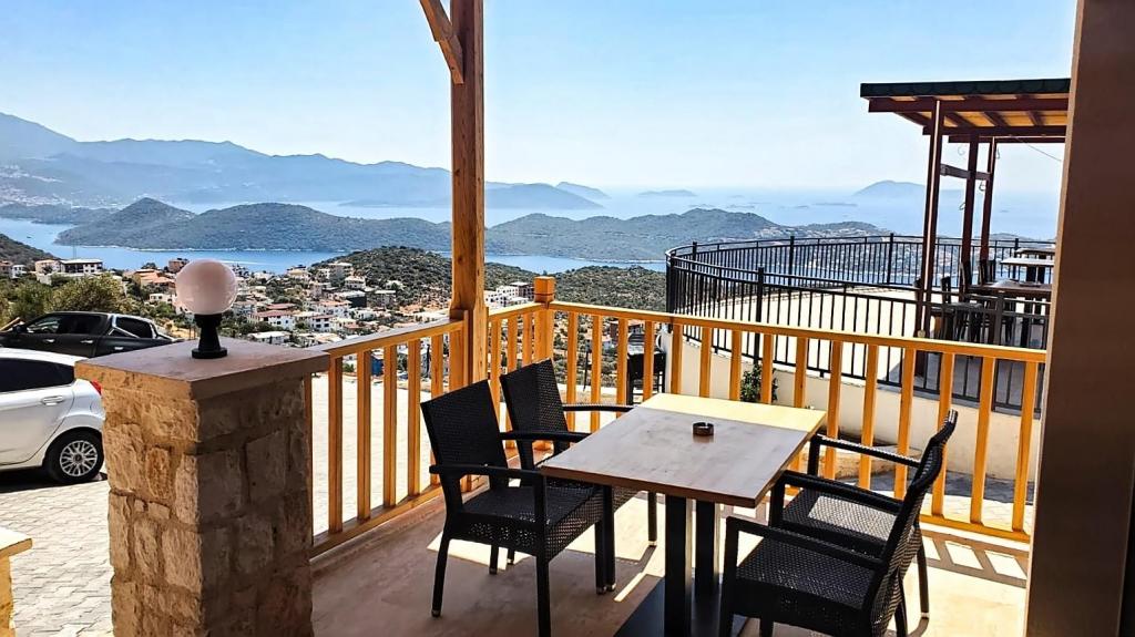 Aile Suit Odası, Deniz Manzaralı