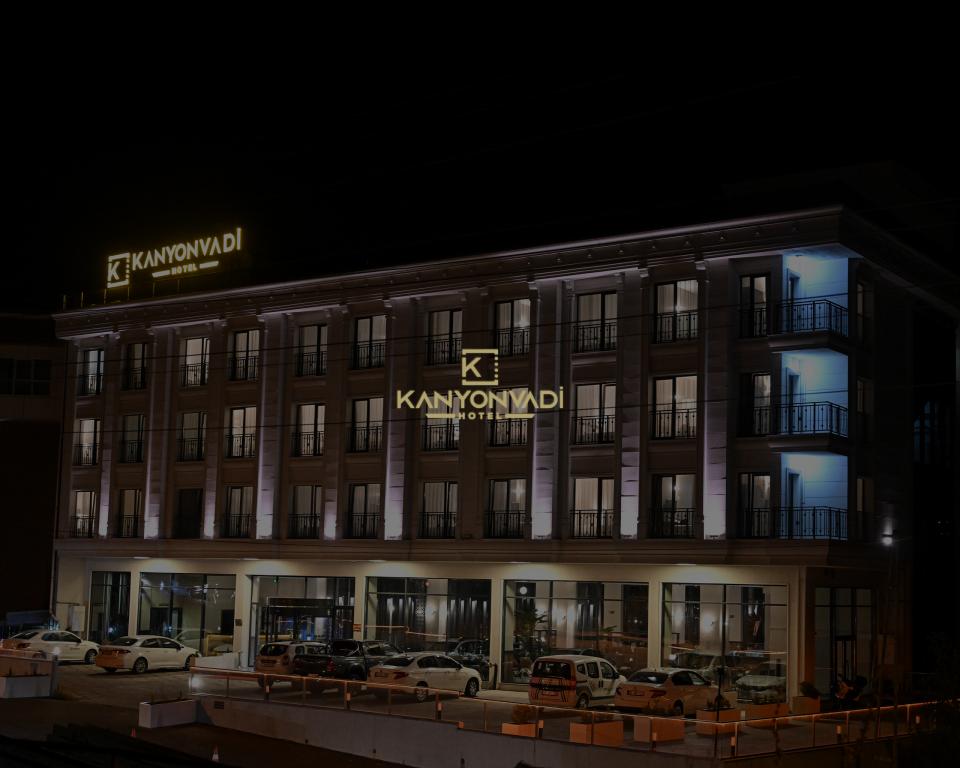 Kanyonvadi Hotel