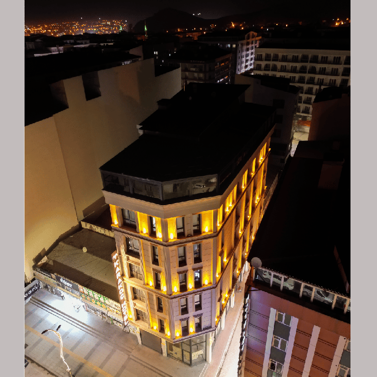 Karakoç Hotel Bina Görünümü 3