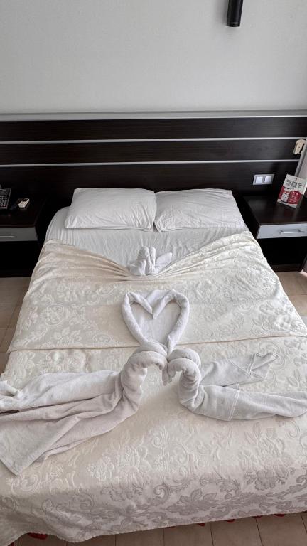 Standard Room, City Or Mountain View (Balcony)