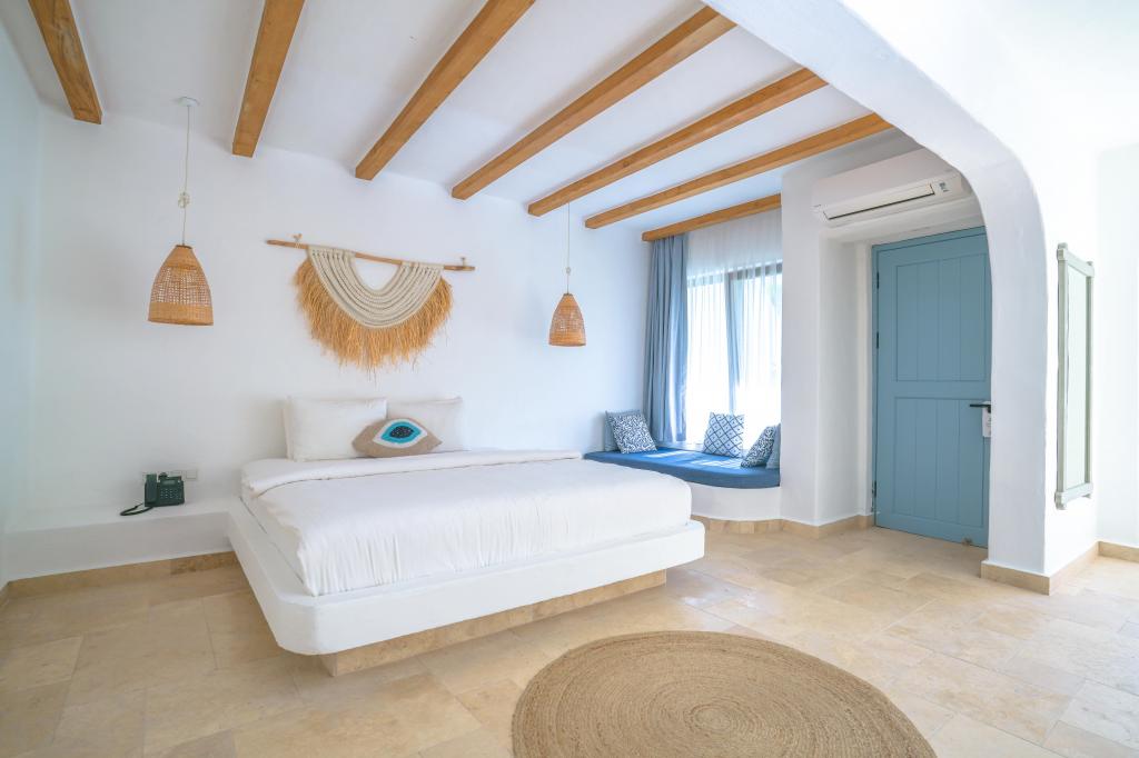 Exclusive Oda, Cadde Manzaralı