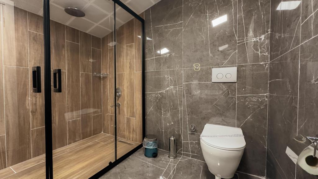 Penthouse,Deniz Manzaralı,Balkon veya Teraslı