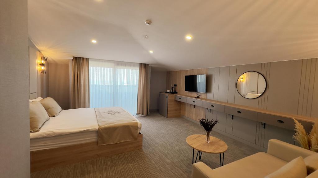 Penthouse,Deniz Manzaralı,Balkon veya Teraslı