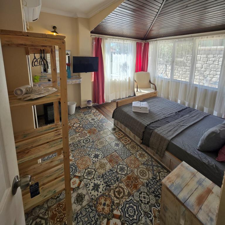 Standart Oda, Bahçe Manzaralı