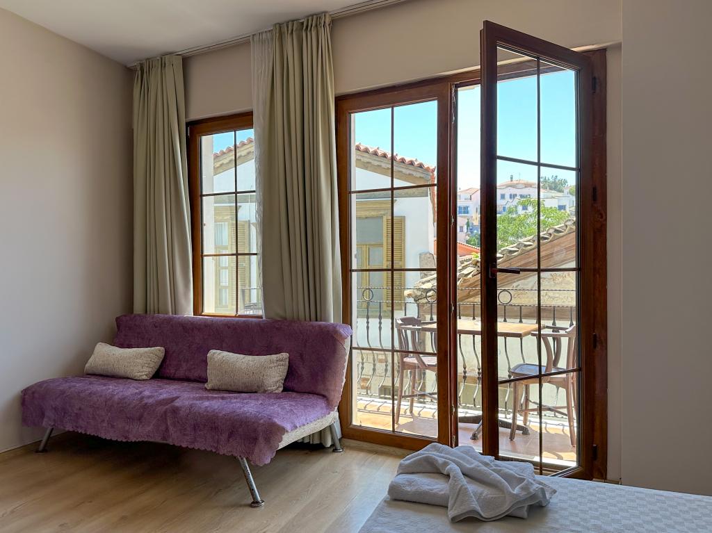 Studio,Manzarasız,Balkonlu veya Fransız Balkonlu