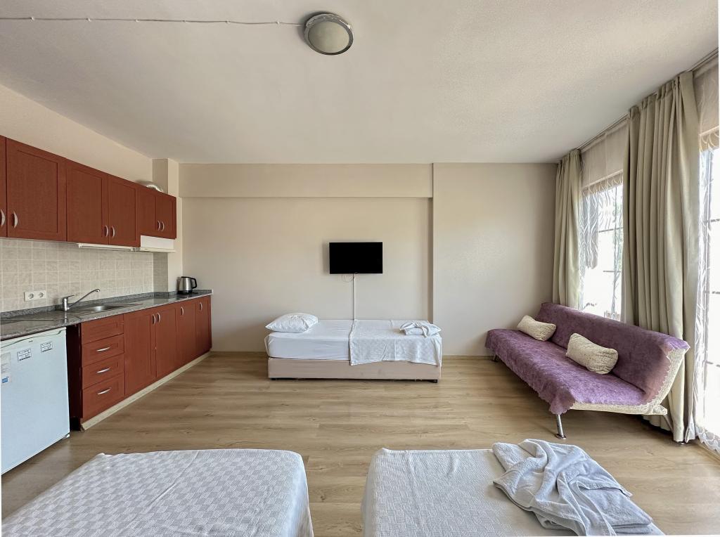 Studio,Manzarasız,Balkonlu veya Fransız Balkonlu