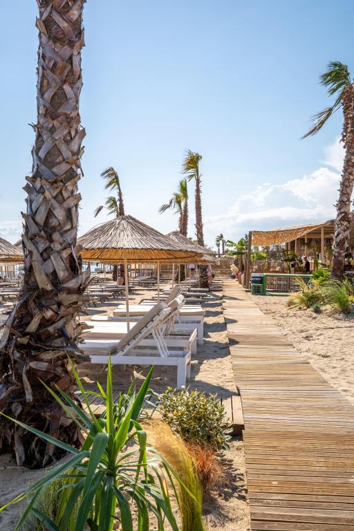 Koi Ayvalık & Beach Club