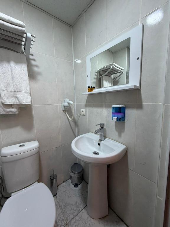 Twin,Şehir Manzaralı